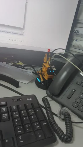 NEW！Alpha65 GaN Fast Charger Dark Knight Mecha 3 photo review