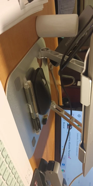 PANTXIKE Laptop Stand Foldable Aluminum Alloy Portable Notebook photo review