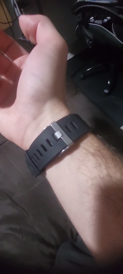 Fitbit Charge 2 smart wristband heart rate monitoring photo review