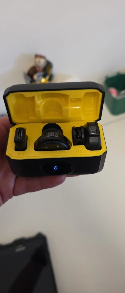 Wireless Lapel Microphone USB-C/iOS Interface Lavalier Mic Noise photo review