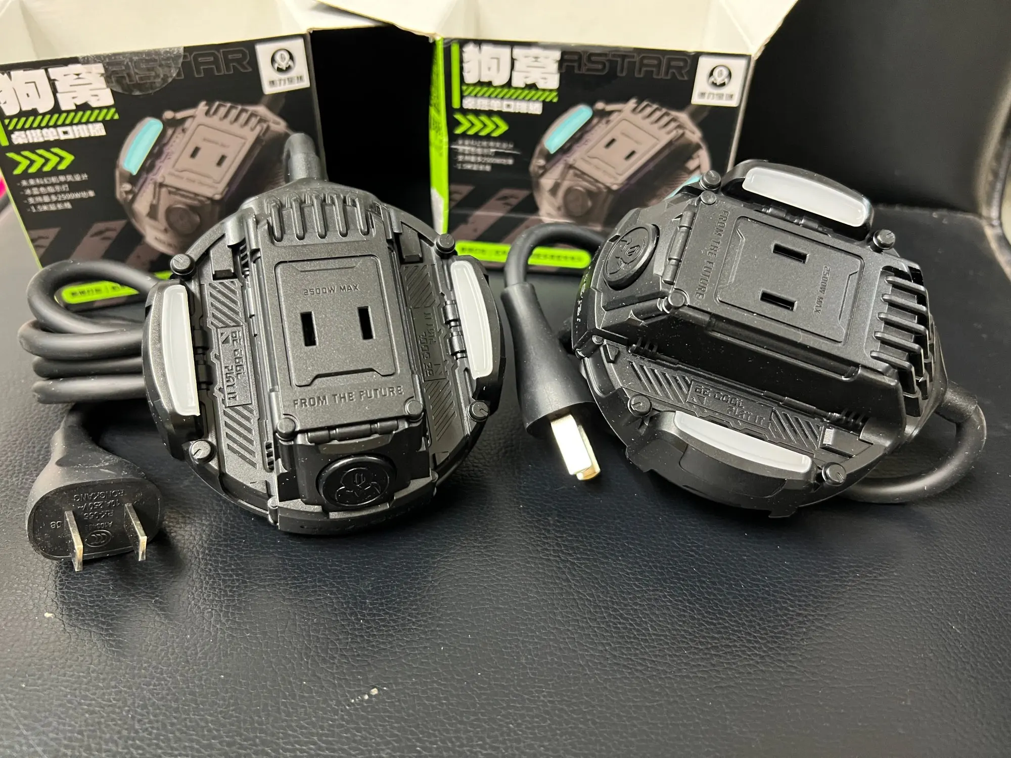 NEW！Alpha65 GaN Fast Charger Dark Knight Mecha 3 photo review