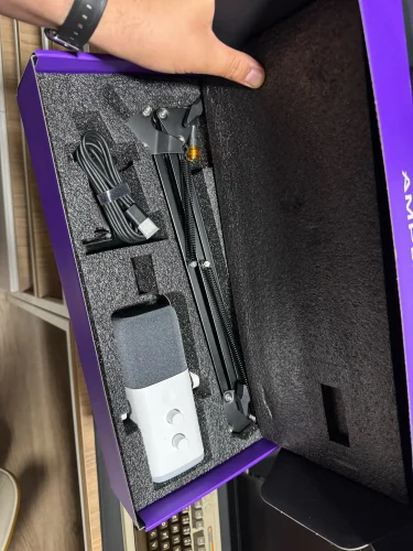 FIFINE USB/XLR Dynamic Microphone with Touch Mute Button,Headphone photo review