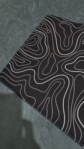 Large Extended Gaming Mouse Pad with Non-Slip Rubber photo review