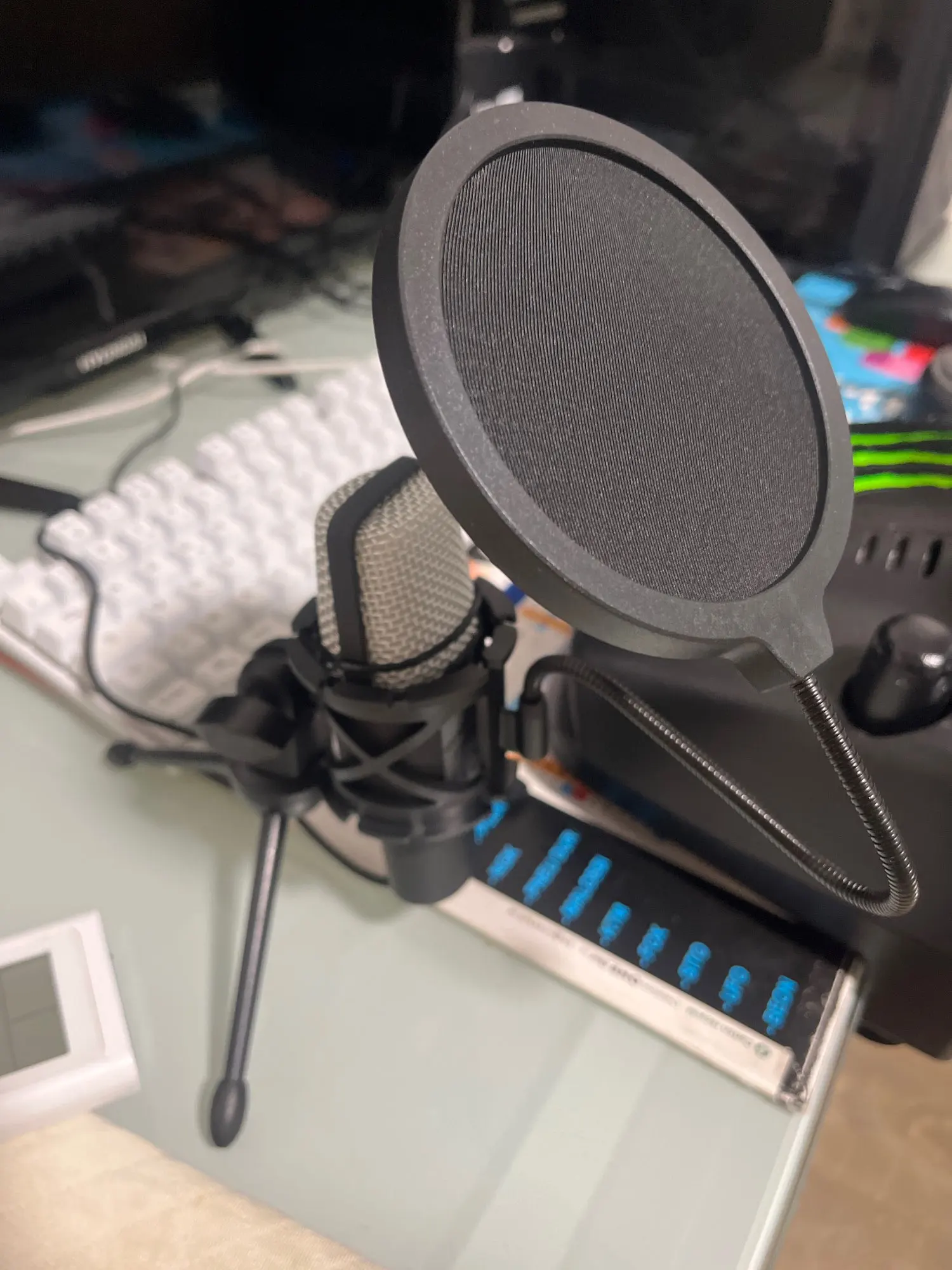 USB Microphone RGB Microfone Condensador Wire Gaming Mic photo review