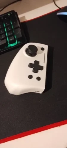 LinYuvo KS42 Meteor Light Wireless Joy-pad with 8 photo review