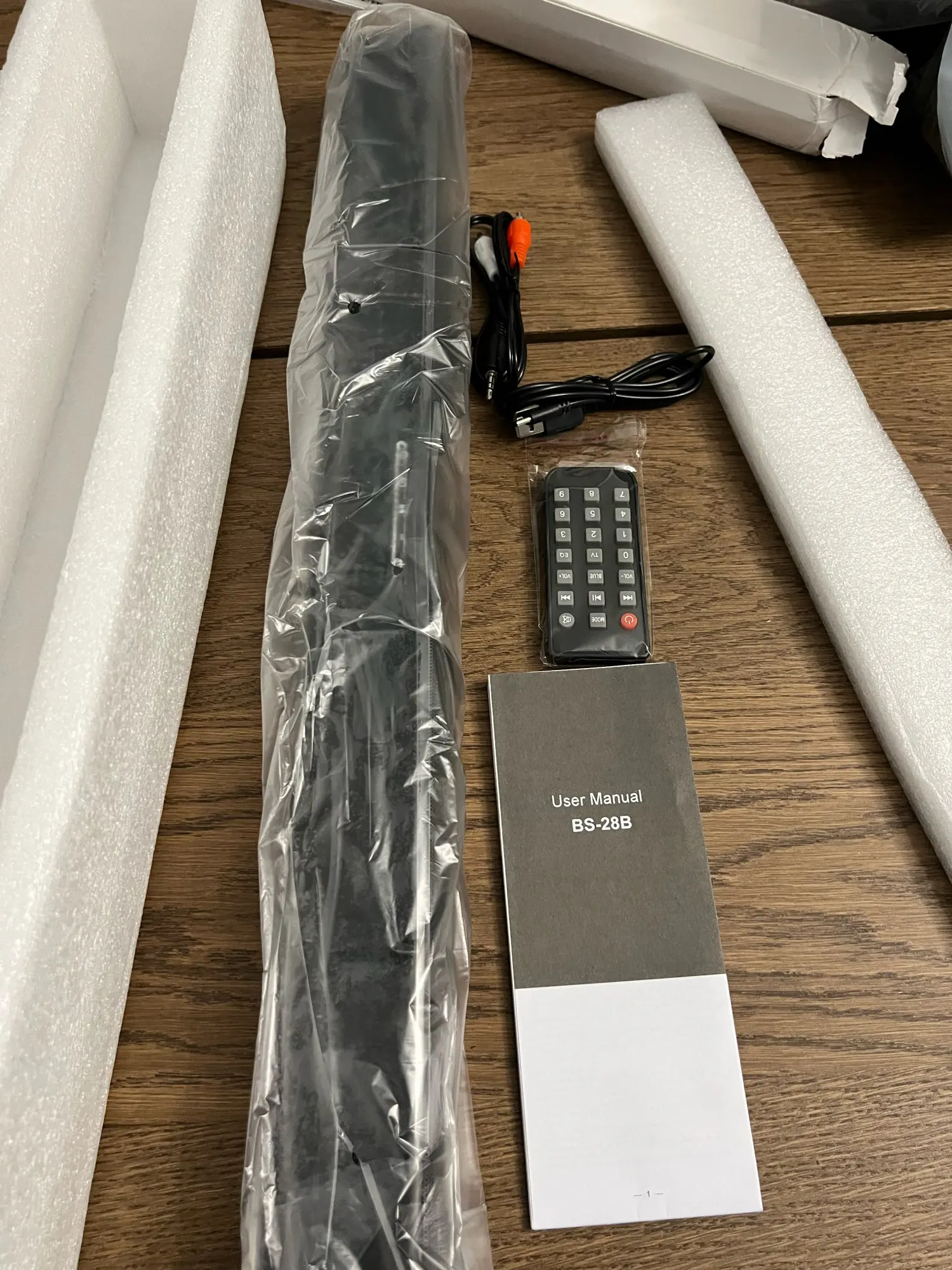 Portable Super Powerful Sound Bar Wireless Bluetooth Speaker photo review