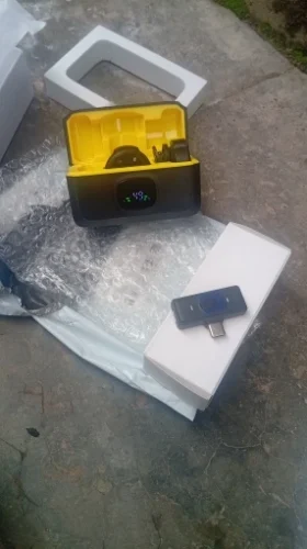 Wireless Lapel Microphone USB-C/iOS Interface Lavalier Mic Noise photo review