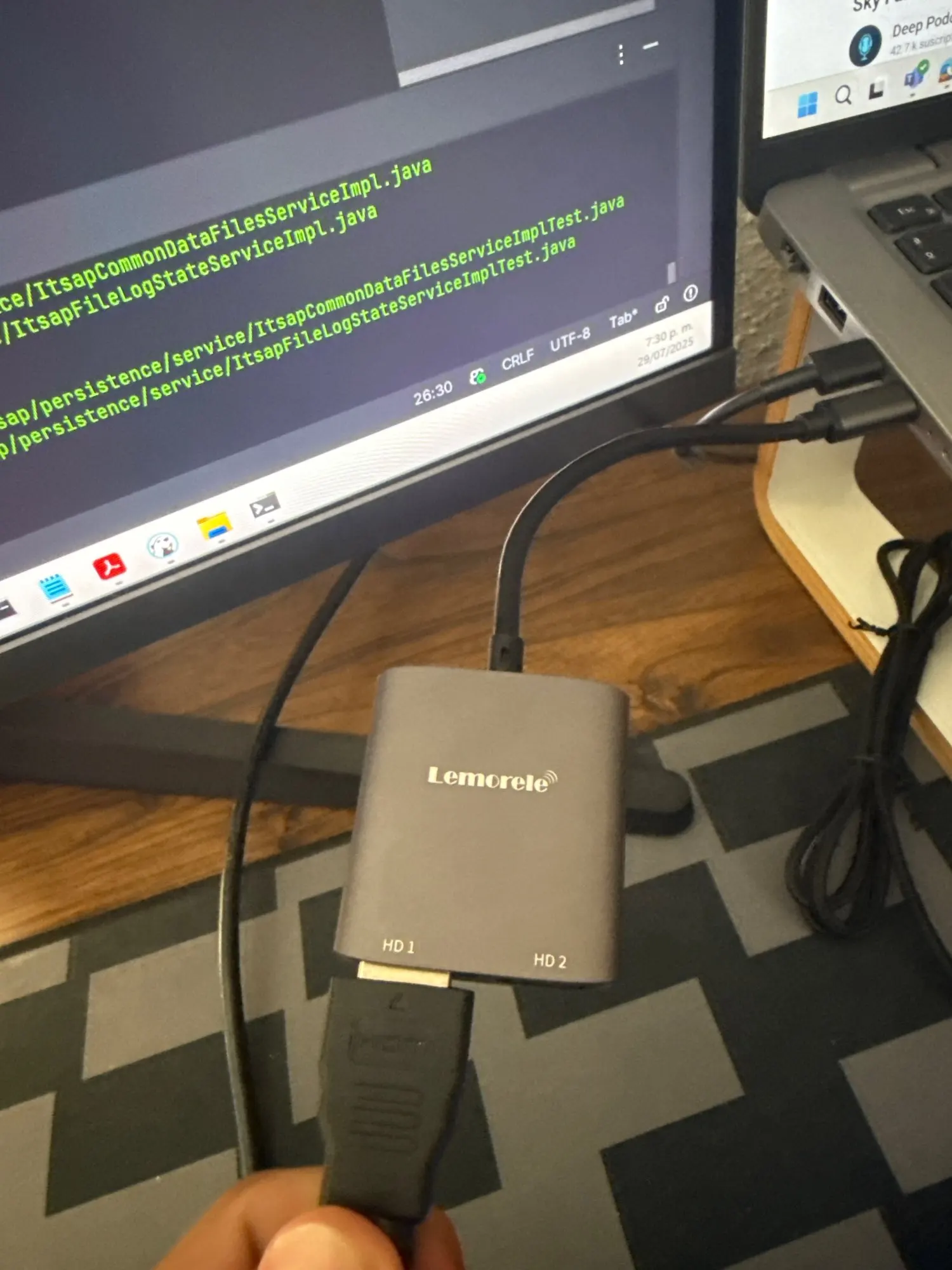 Lemorele 2 Port USB C Hub to Dual photo review