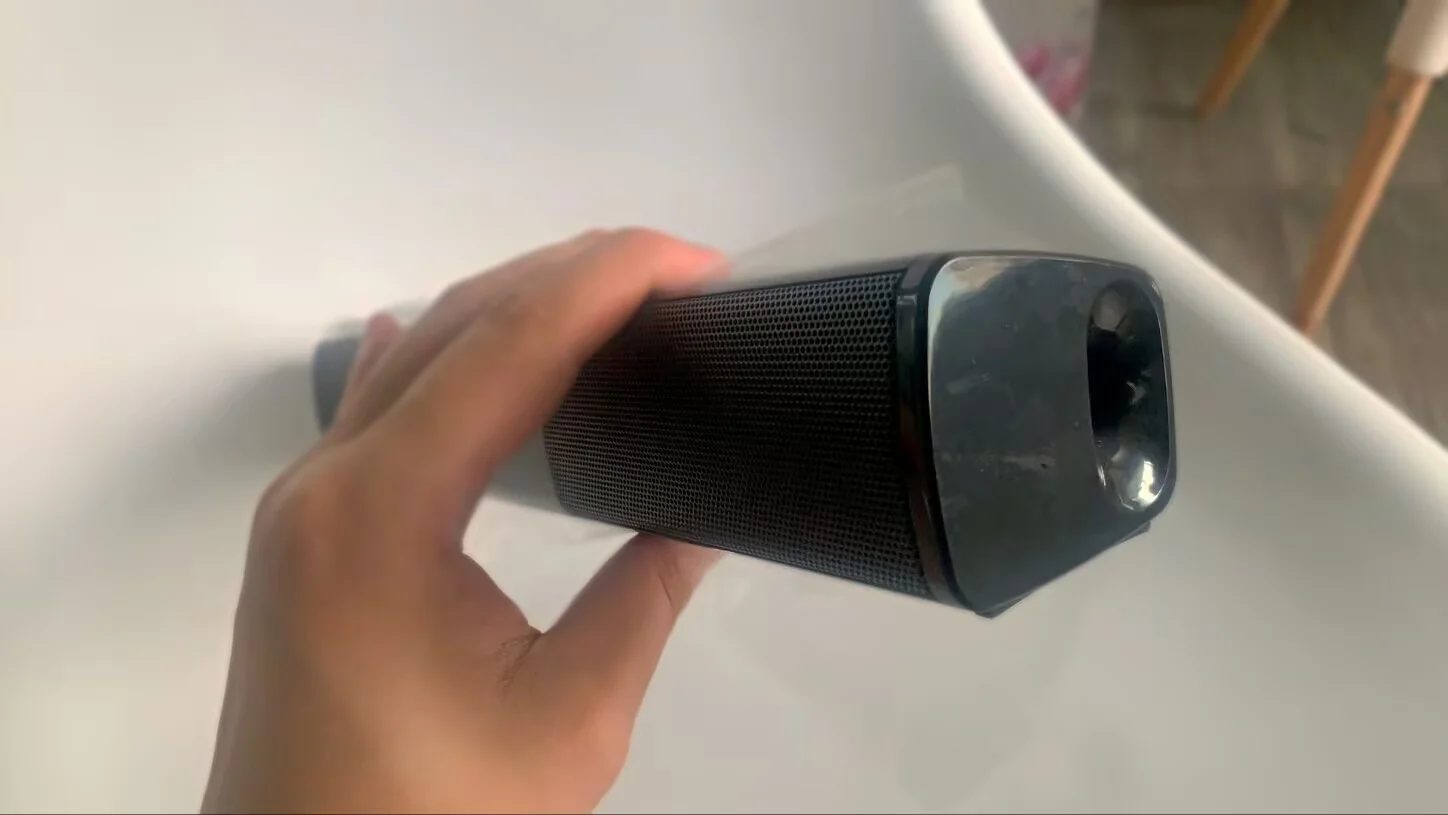 Portable Super Powerful Sound Bar Wireless Bluetooth Speaker photo review