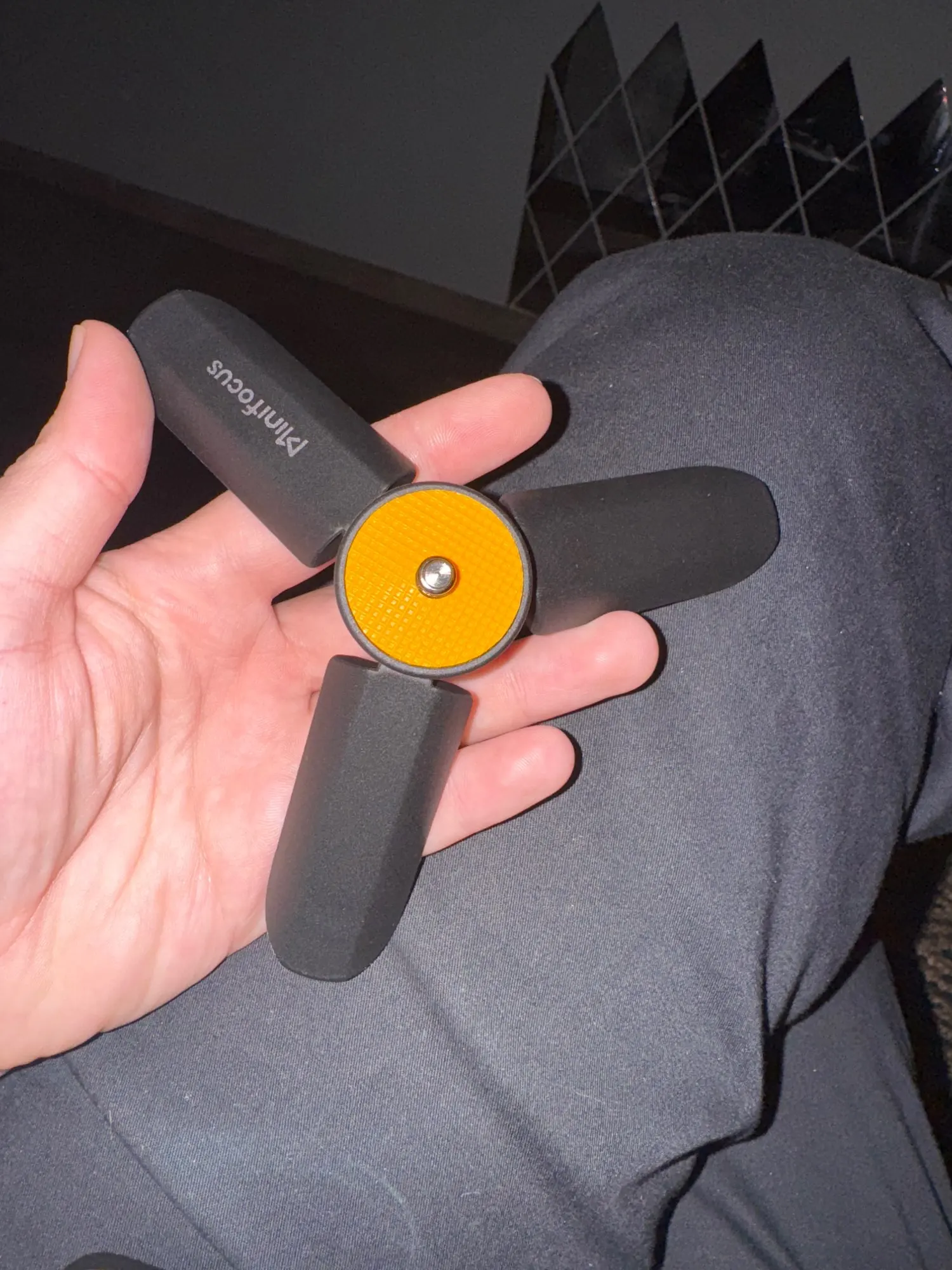 Portable Mini Table Tripod Stand Desk Tripod with photo review