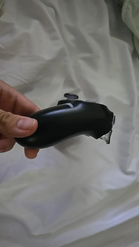 GAMINJA RGB Light Wireless Game Controller For PS4 photo review