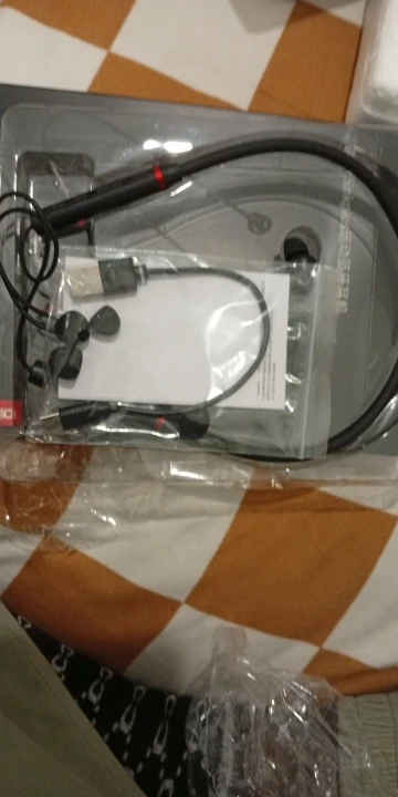 100% Original Lenovo HE05X Bluetooth 5.0 Earphones Waterproof photo review