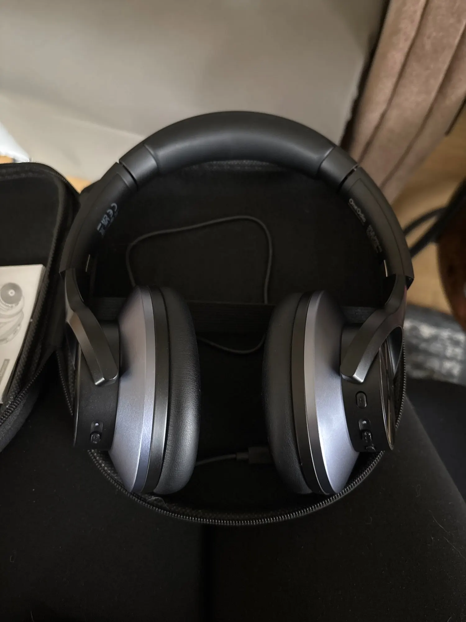 Oneodio A10 Bluetooth 5.4 Headphones Hybrid Active Noise photo review