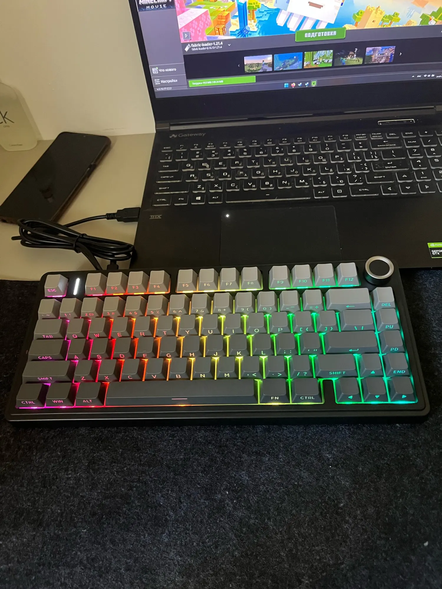 AULA F75 2.4G Wireless/Bluetooth/Wired Gaming Mechanical Keyboard RGB photo review