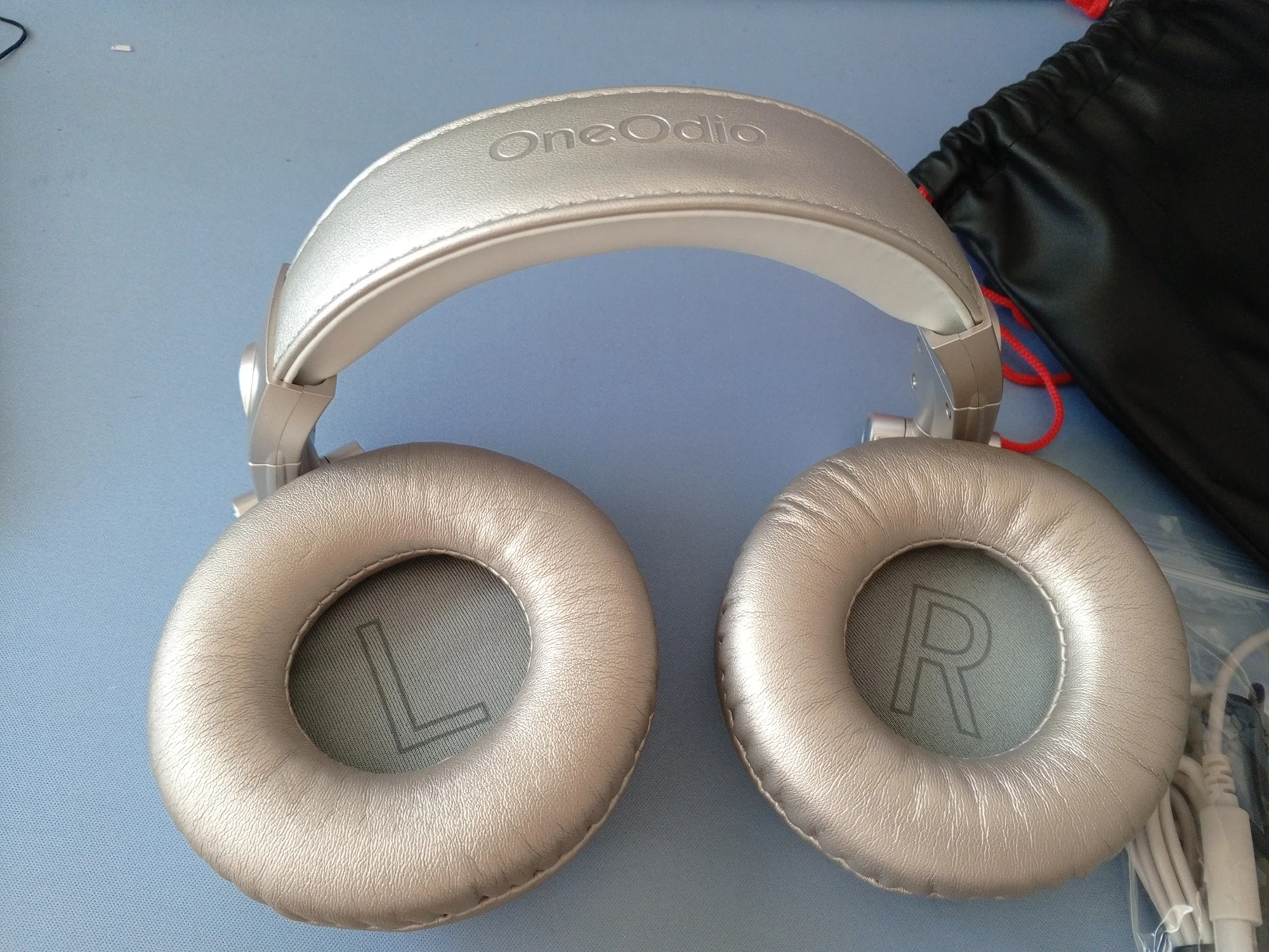 Oneodio Pro-C Bluetooth Wireless Headphones With Mic 110Hr photo review