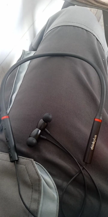 100% Original Lenovo HE05X Bluetooth 5.0 Earphones Waterproof photo review