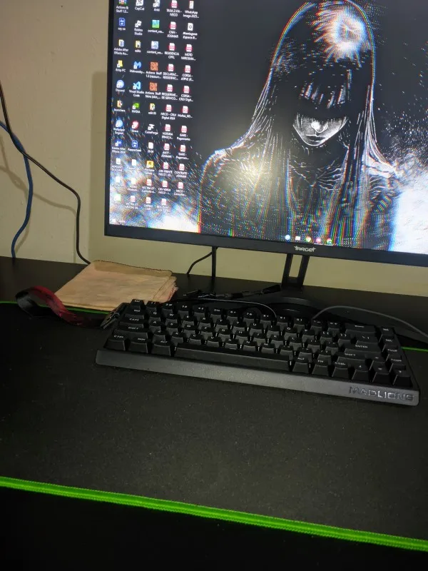 Madcatz Mad60 Mad68 HE 8k Mechanical Keyboard Magnetic photo review