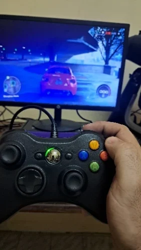 360 wired game controller supports Xbox 360 and photo review