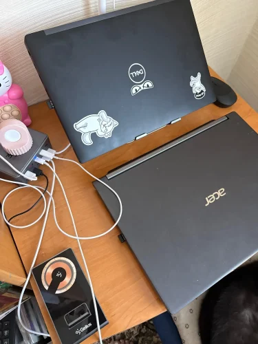 Phone Tablet Stand Adjustable Aluminum Alloy laptop Tablet photo review