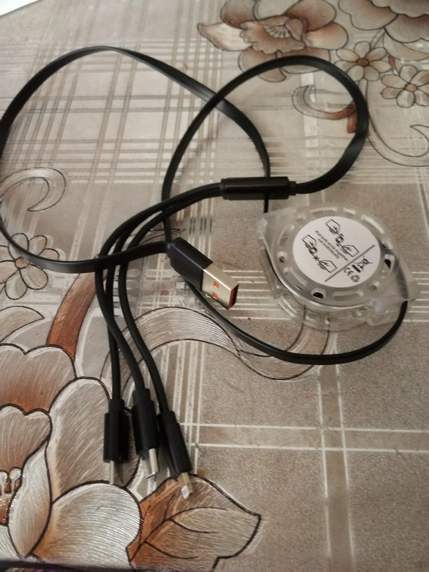 3 in 1 USB Fast Charging Cable Mobile photo review