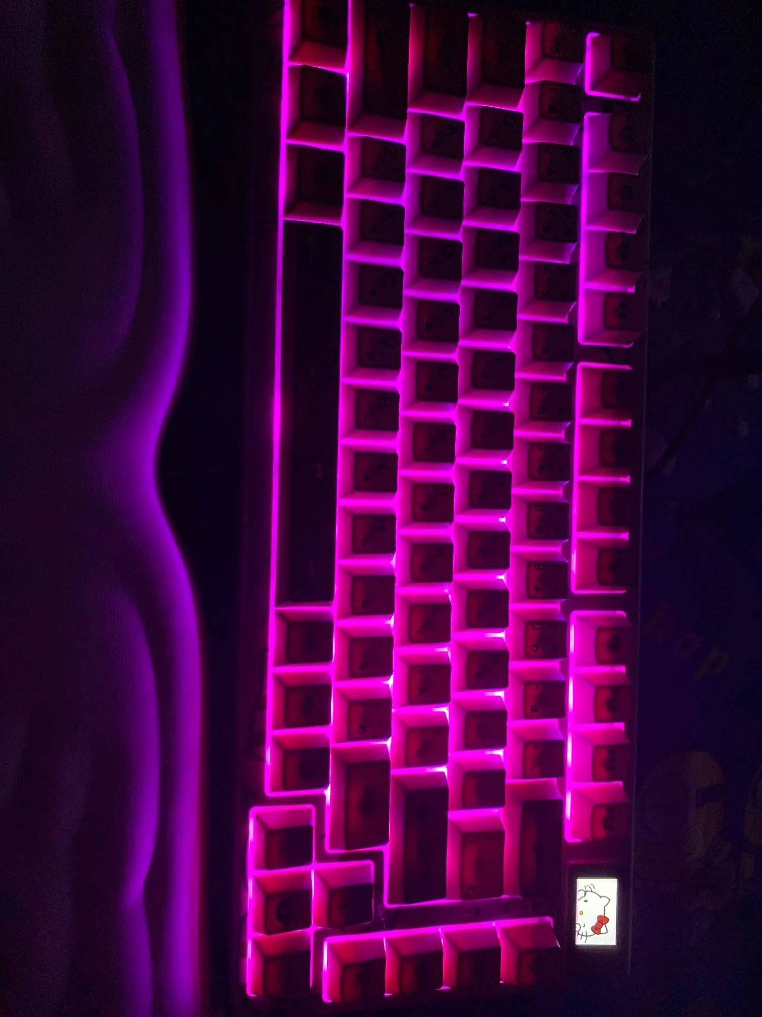 Wired Mechanical Gaming Keyboard with OLED Display Full photo review