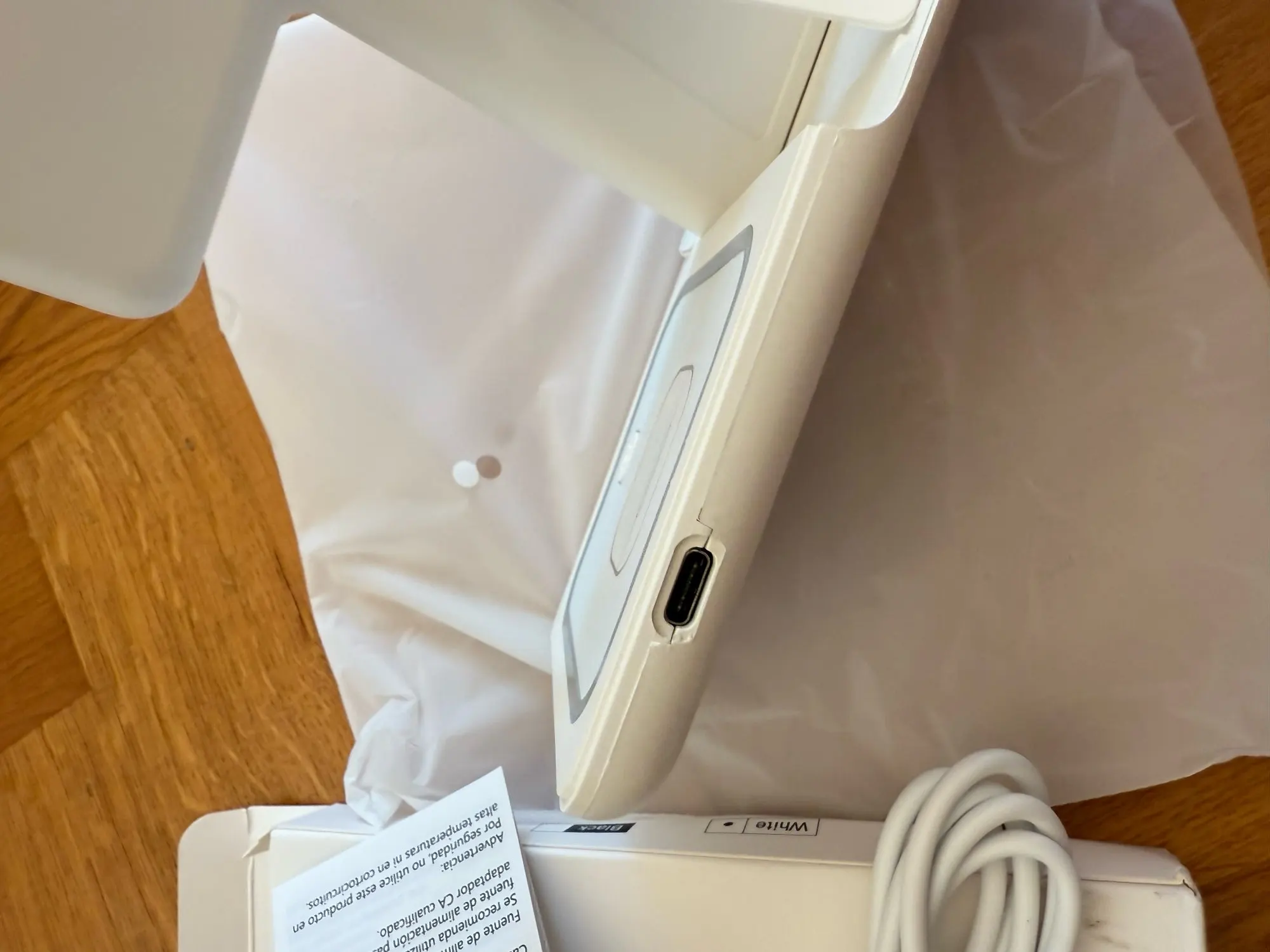 3 in 1 30W Foldable Wireless Charging Station photo review