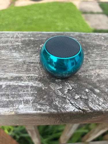 Wireless Bluetooth Speaker Portable Small Steel Gun Metal photo review