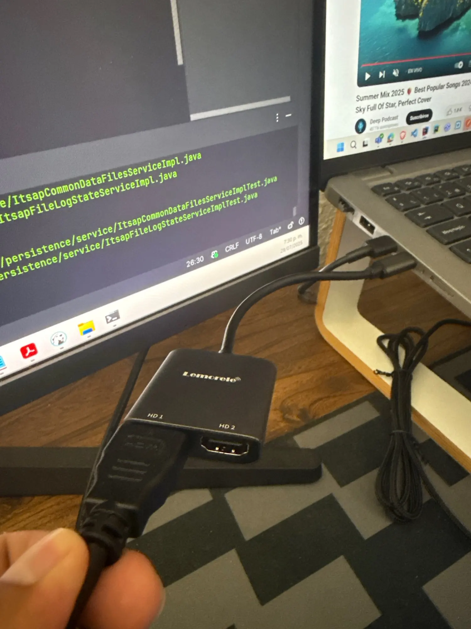 Lemorele 2 Port USB C Hub to Dual photo review