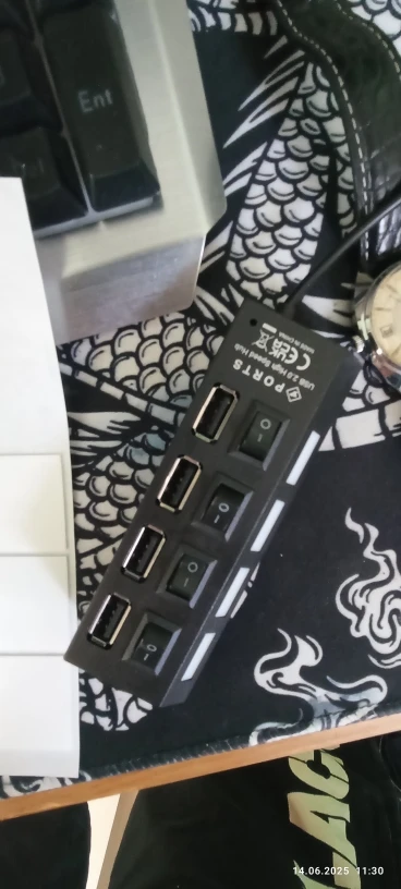 USB To 2 Ports Charger Hub Adapter 1 photo review