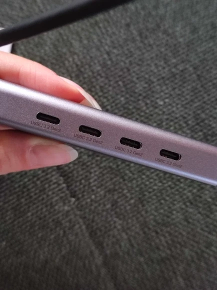 Minisopuru USB HUB 10Gbps USB Type c 3.2 photo review