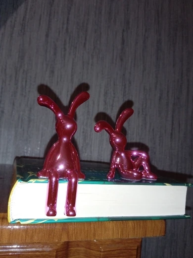 2PC Long-Eared Rabbit Double Statue Cartoon Decoration Accessories photo review