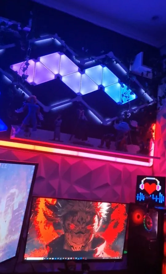 Super Thin LED Triangle Lamps Indoor RGB Quantum photo review