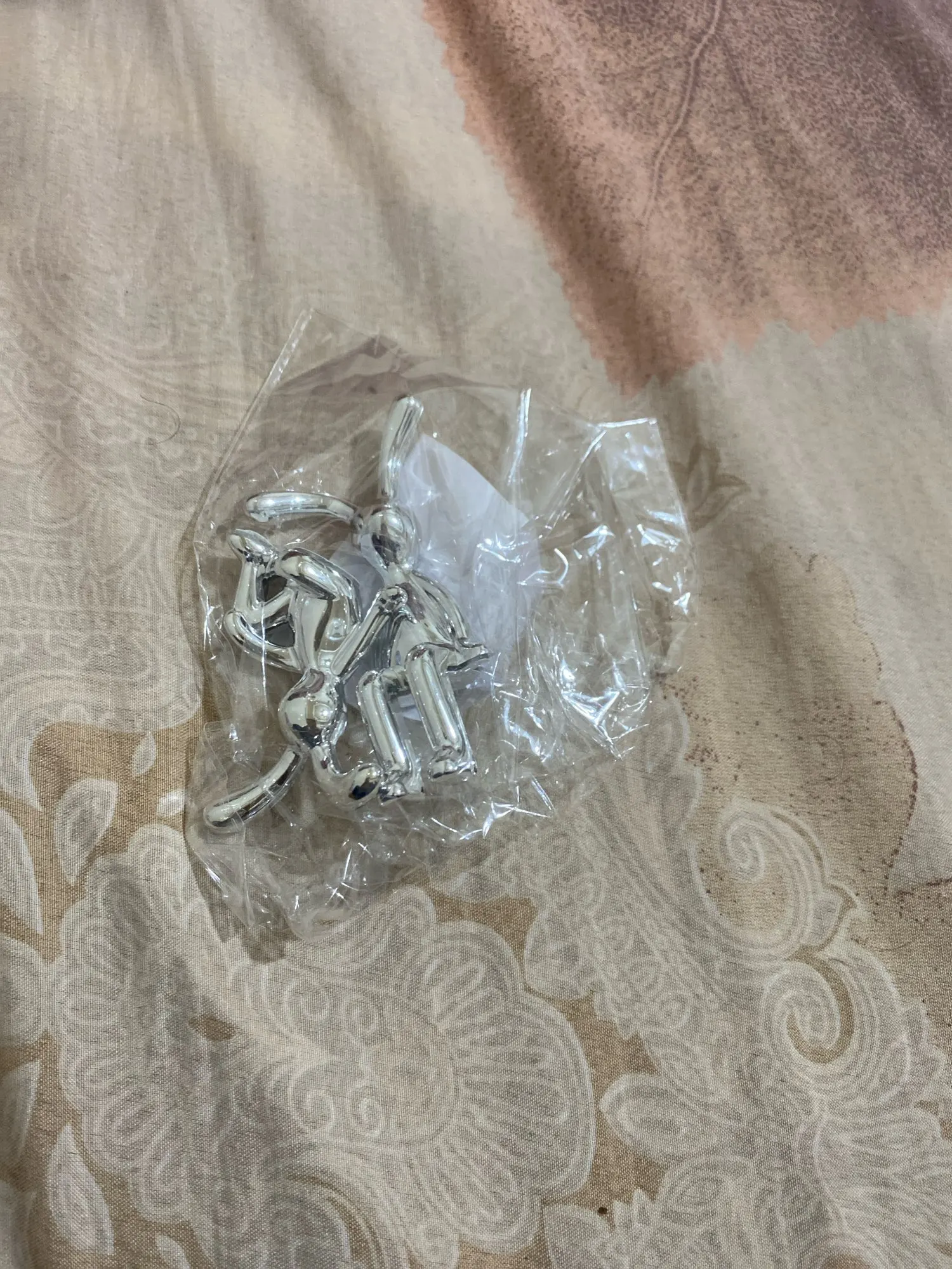 2PC Long-Eared Rabbit Double Statue Cartoon Decoration Accessories photo review