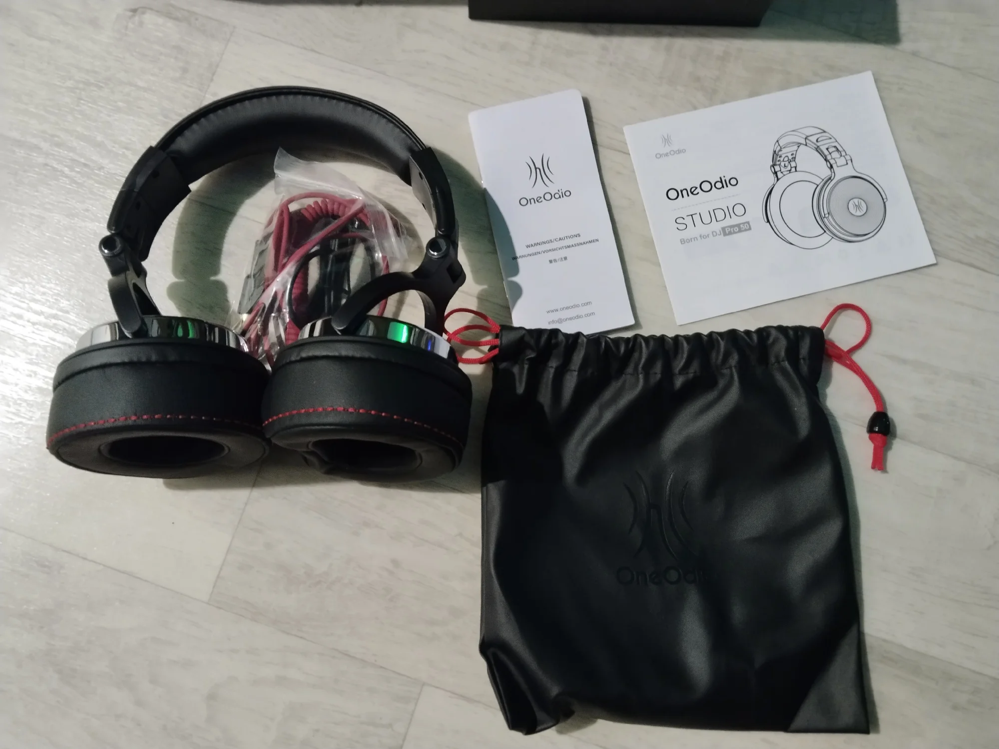 Oneodio Wired Headphones Professional Studio DJ Headphone With photo review