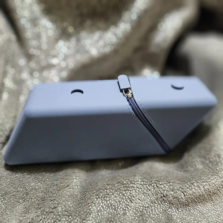 Foldable Silicone Pen Holder-Large Capacity Expandable Pencil Cup photo review