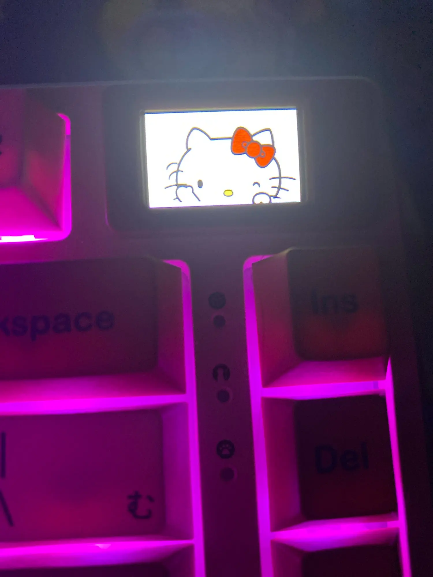 Wired Mechanical Gaming Keyboard with OLED Display Full photo review