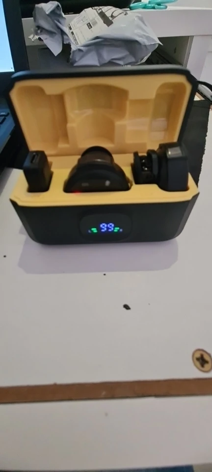 Wireless Lapel Microphone USB-C/iOS Interface Lavalier Mic Noise photo review