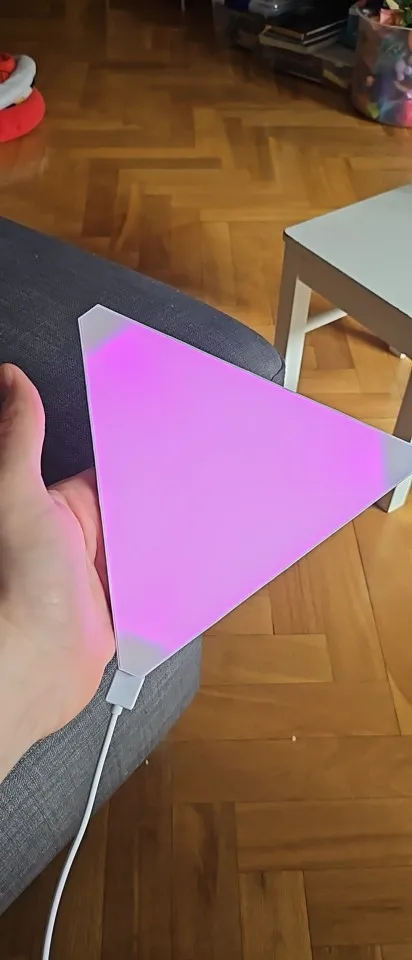 Super Thin LED Triangle Lamps Indoor RGB Quantum photo review