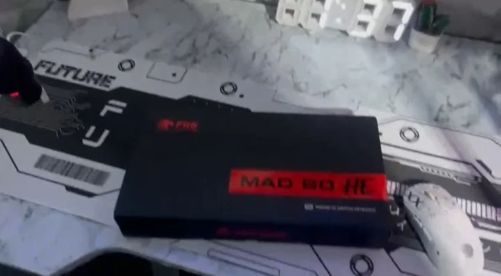 Madcatz Mad60 Mad68 HE 8k Mechanical Keyboard Magnetic photo review