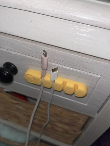 MOHAMM 1 Piece Cute Cable Organizers Holder Clips photo review