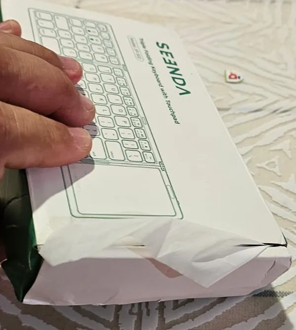 Seenda Foldable Wireless Bluetooth Keyboard Rechargeable Folding Portable photo review
