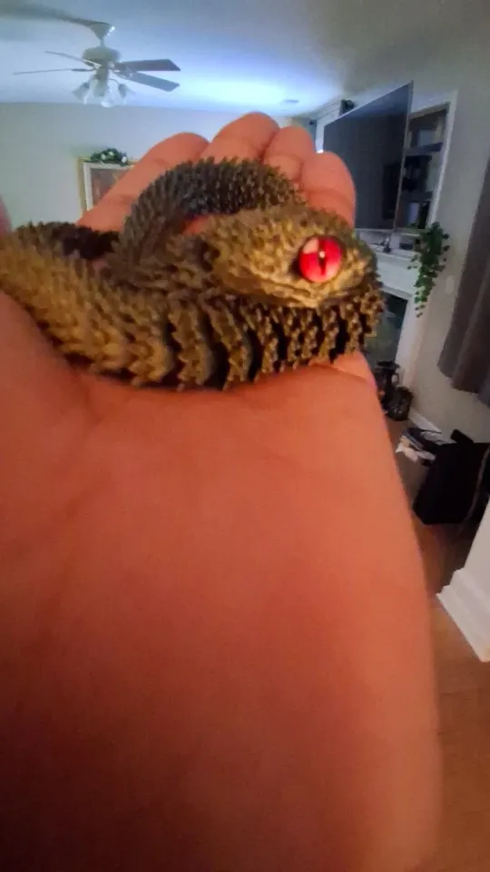 3D Printed Snake with Egg Joint Mobility Simulate photo review