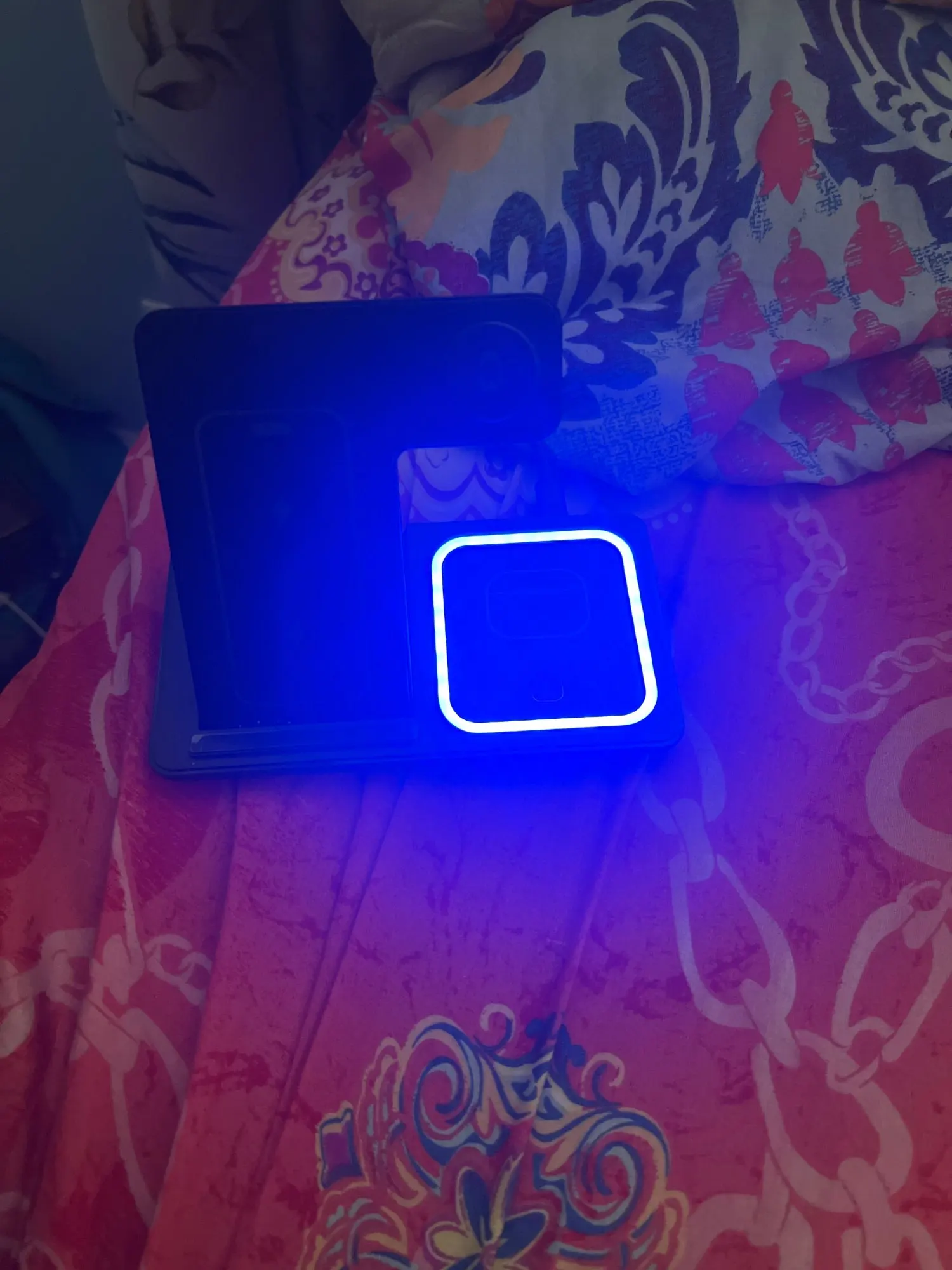 3 in 1 30W Foldable Wireless Charging Station photo review