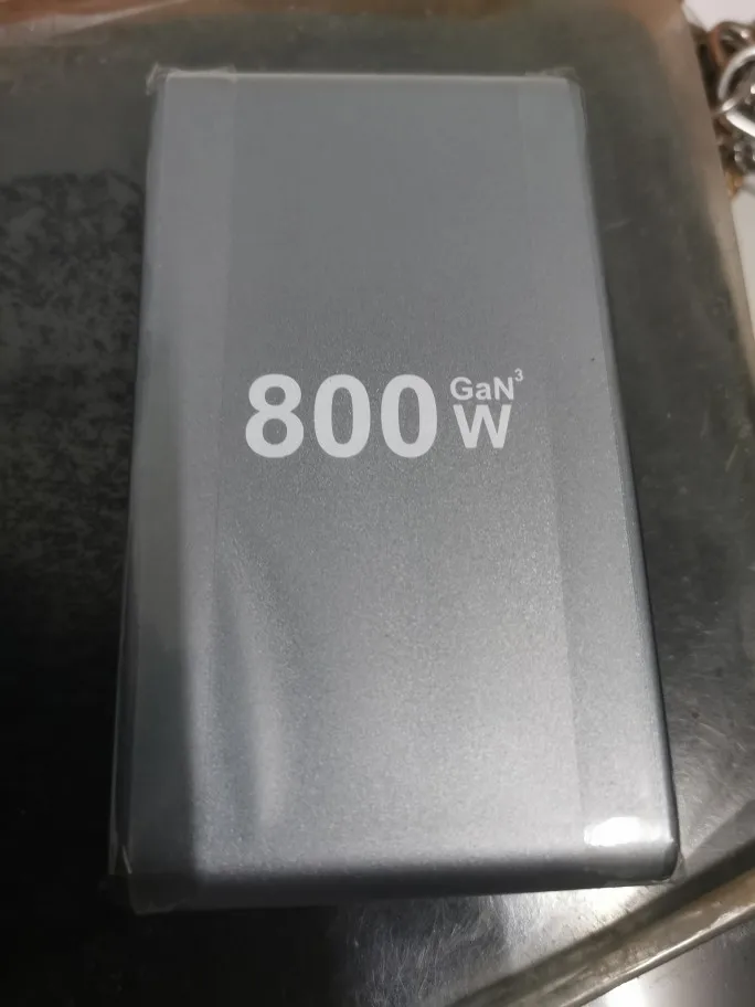 2025 New 800W GaN Fast Charging PD3.1 PPS photo review