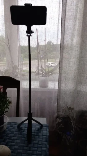 Selfie Stick Tripod for Cell Phone, Mobile Stand photo review