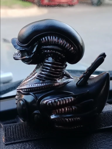 Alien Duck Resin Statue，Evil Alien Duck Ornament ，Resin photo review