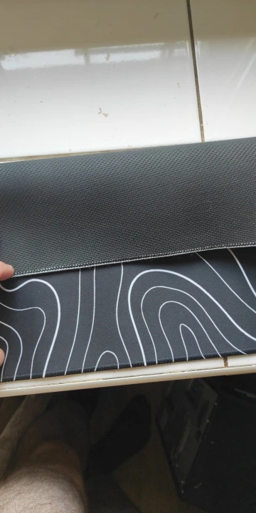 Large Extended Gaming Mouse Pad with Non-Slip Rubber photo review