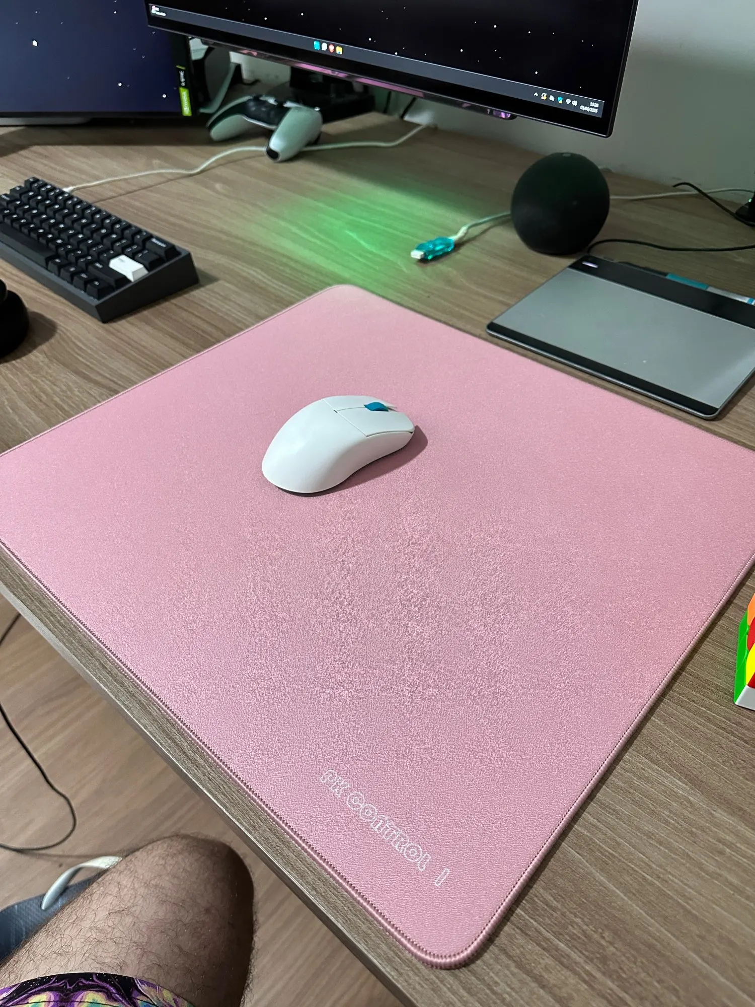 PICKYYMAY Pk Control 1 Design Professional Gaming Mouse photo review