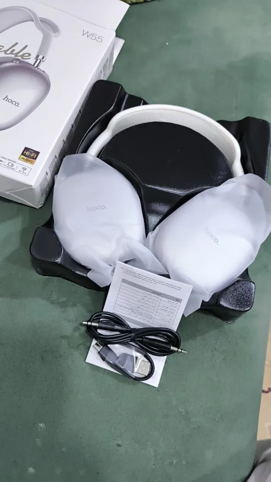 HOCO W55 Over Ear Buetooth Earphone Wireless Music photo review