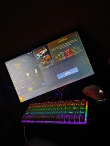 K68 Wired Mechanical Keyboard 10Kinds of Colorful Lighting photo review